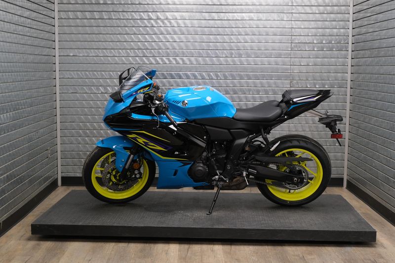 NEW 2026 YAMAHA YZFR7 Image 6