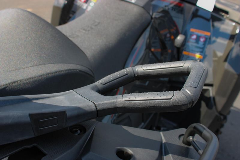 New 2025 Polaris SPORTSMAN TOURING 570 ULTIMATE GRANITE GRAY Image 14