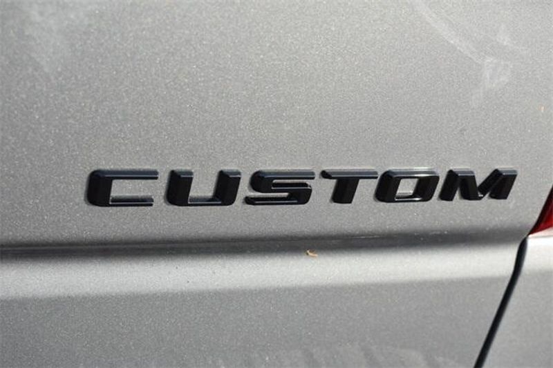New 2025 Chevrolet Silverado 1500 CustomImage 18