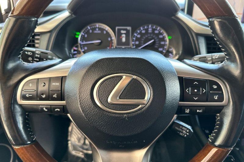 Used 2018 Lexus RX 350LImage 23