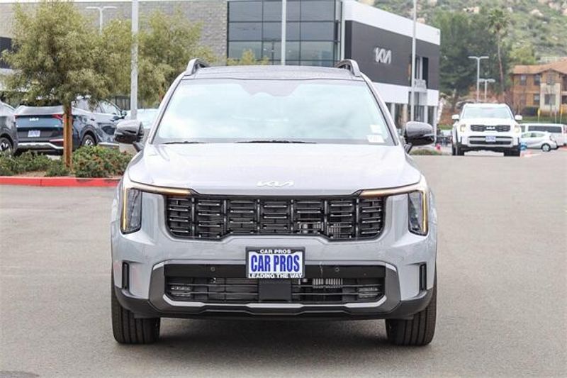 New 2025 Kia Sorento X-Line EXImage 3