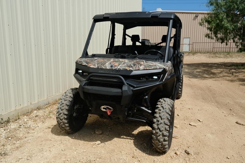 NEW 2026 CAN-AM DEFENDER MAX XT HD11 Image 8