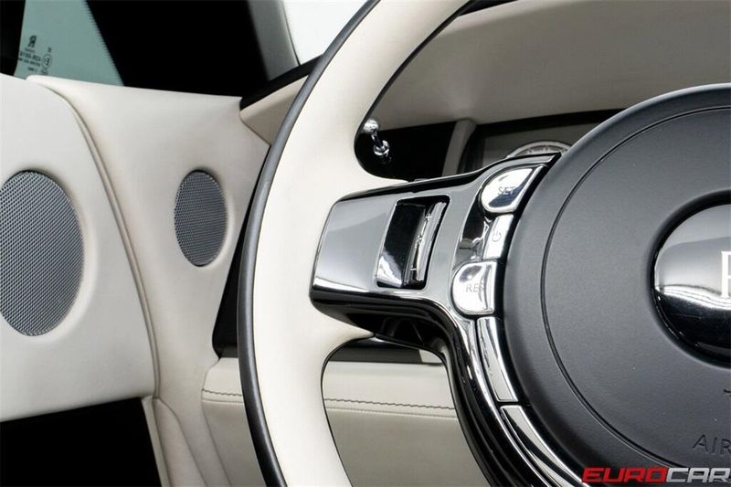 Used 2018 Rolls-Royce Dawn *BESPOKE INTERIOR * IMMACULATE CONDITION*Image 31