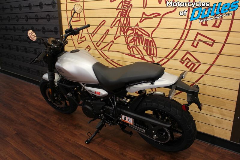 New 2026 Royal Enfield Guerrilla 450 Image 6