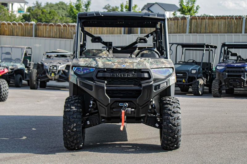 2025 Polaris RANGER CREW XP 1000 PREMIUM  PURSUIT CAMOImage 16