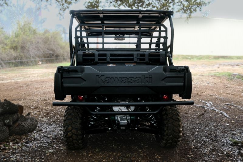 2025 Kawasaki MULE PROFXT 1000 LE PLATINUM RANCH EDITION METALLIC STARDUST WHITEImage 11