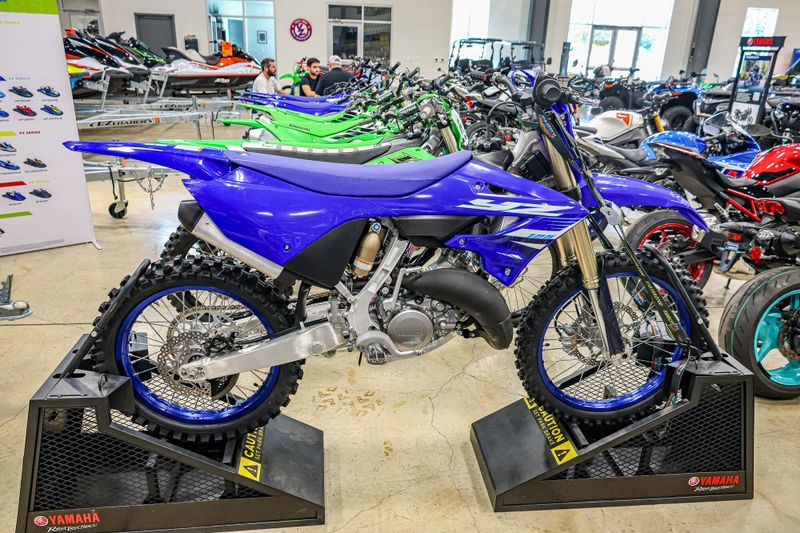 2025 Yamaha YZ125  TEAM BLUEImage 8