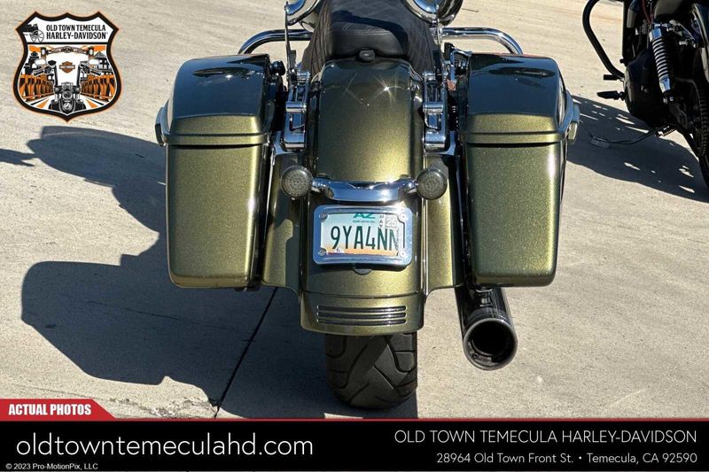 2017 Harley-Davidson Road Glide in a OLIVE GOLD exterior color. BMW Motorcycles of Temecula – Southern California (951) 506-6903 bmwmotorcyclesoftemecula.com 