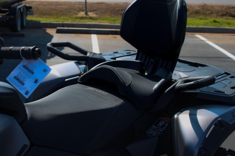NEW 2025 CAN-AM OUTLANDER MAX XT 1000R Image 17