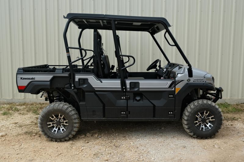 New 2026 Kawasaki MULE PROFXT 1000 LE RANCH EDITION METALLIC PHANTOM SILVER Image 3