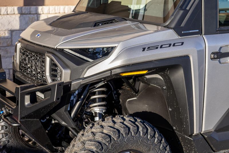 2025 Polaris RANGER CREW XD 1500 NORTHSTAR EDITION ULTIMATE TITANIUM METALLIC GLOSSImage 15