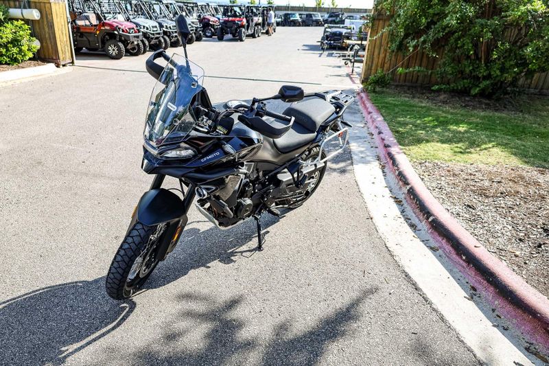 New 2025 CFMOTO IBEX 800E  GEM BLACK Image 31