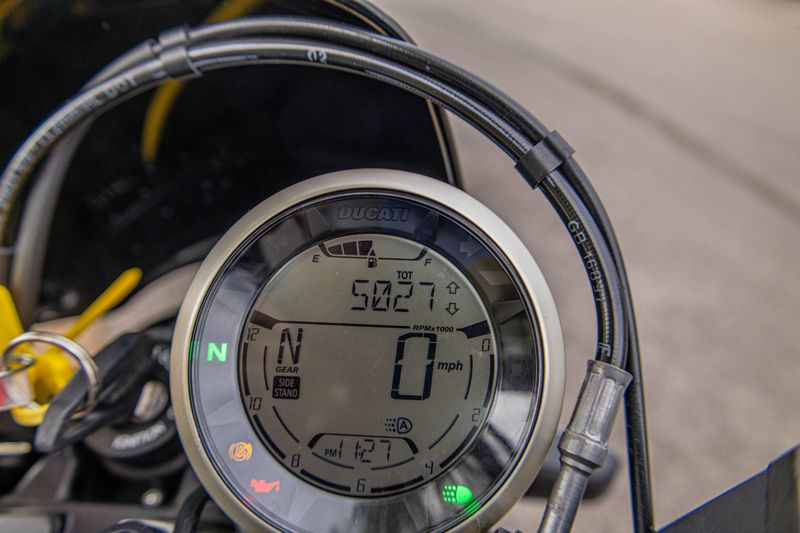 USED 2021 DUCATI SCRAMBLER  NIGHTSHIFT Image 3
