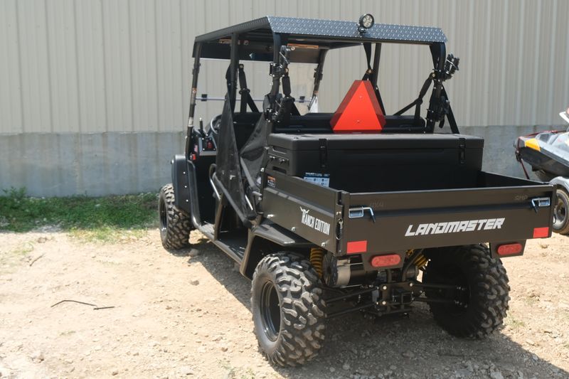 2025 LANDMASTER AMP CREW CAB RANCH EDITION GREY Image 4