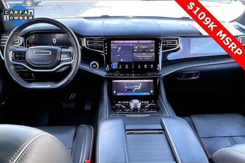 2024 Jeep Grand Wagoneer L Series IIImage 15