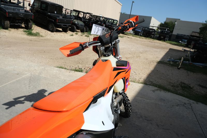 2024 KTM 350 XWF ORANGEImage 5