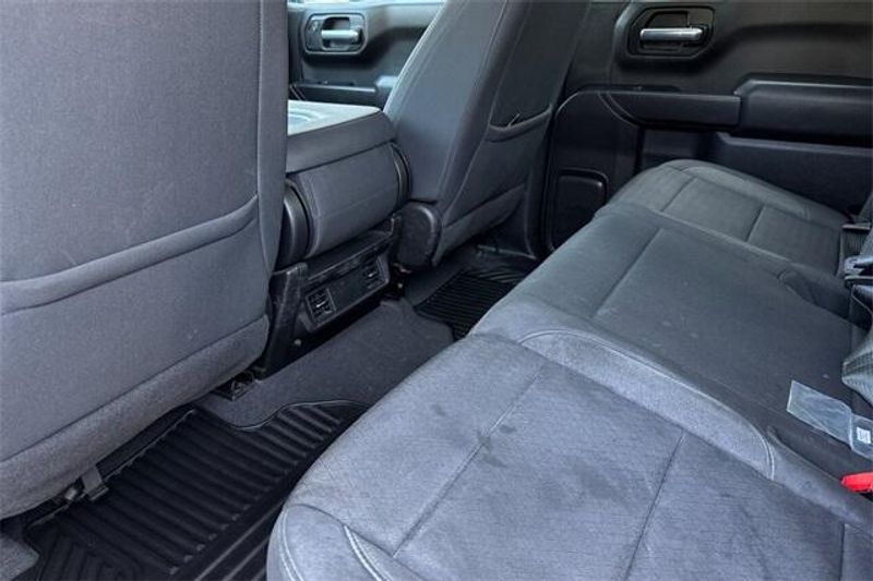 Used 2022 Chevrolet Silverado 1500 Custom Trail BossImage 10