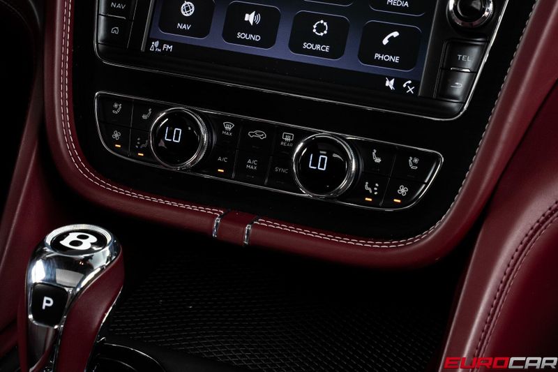 Used 2019 Bentley Bentayga V8 *FRONT SEAT COMFORT SPEC * PANORAMIC ROOF*Image 29