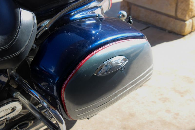 2008 Kawasaki VULCAN 1600 NOMAD BLUE SILVER Image 10