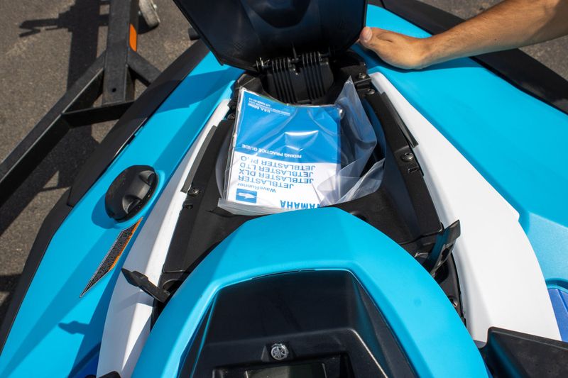 NEW 2026 YAMAHA JETBLASTER DLX 3UP Image 15