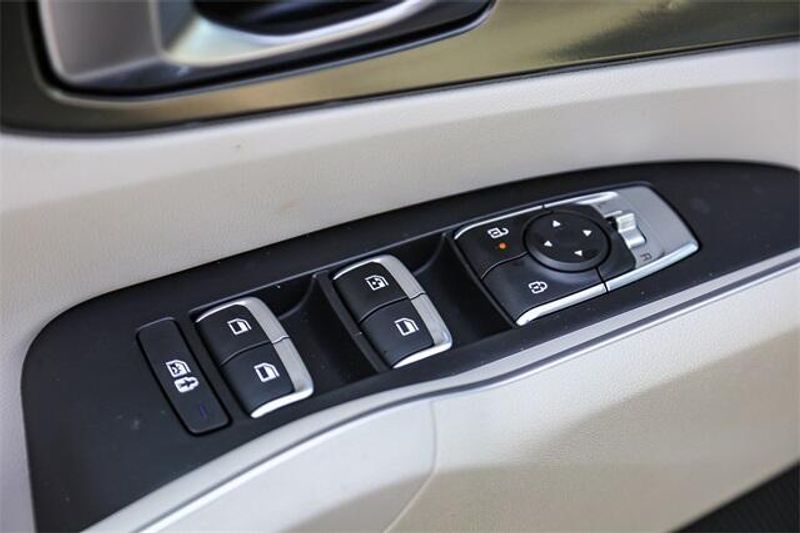 2025 Kia Sorento EXImage 21