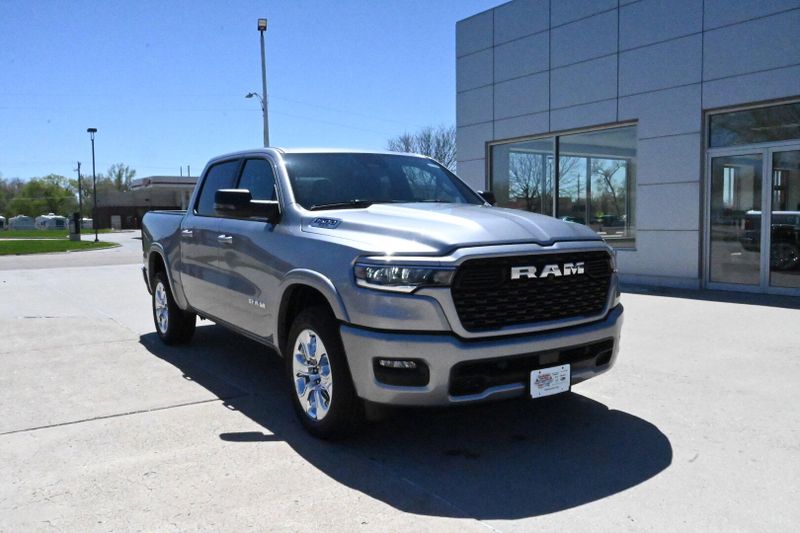 2025 RAM 1500 Big HornImage 2