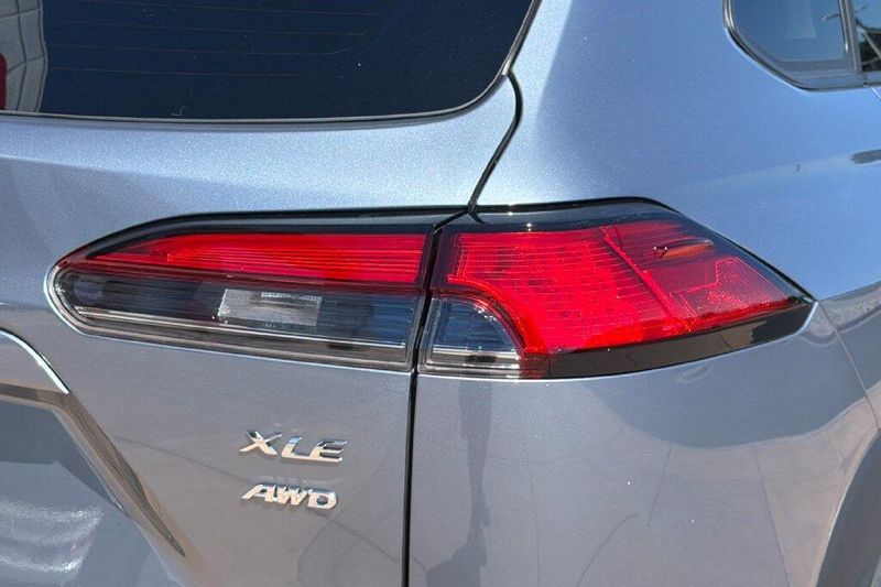 New 2026 Toyota Corolla Cross XLEImage 31