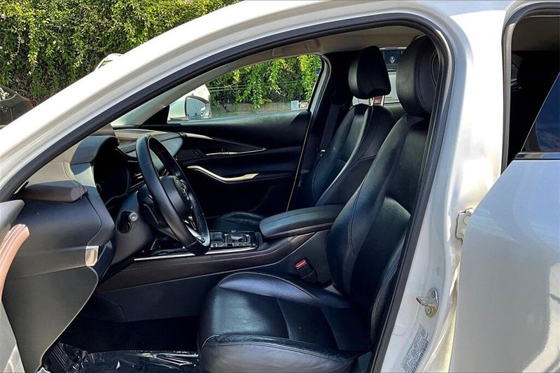 Used 2022 Mazda CX-30 2.5 S Premium PackageImage 14