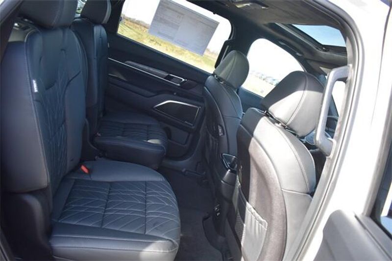 New 2025 Kia Telluride SX-Prestige X-LineImage 15