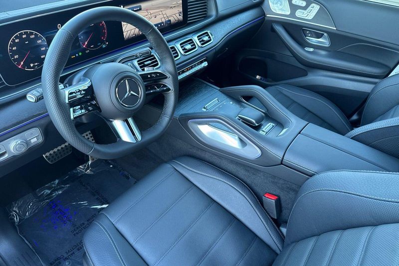 New 2026 Mercedes-Benz GLS 450Image 8