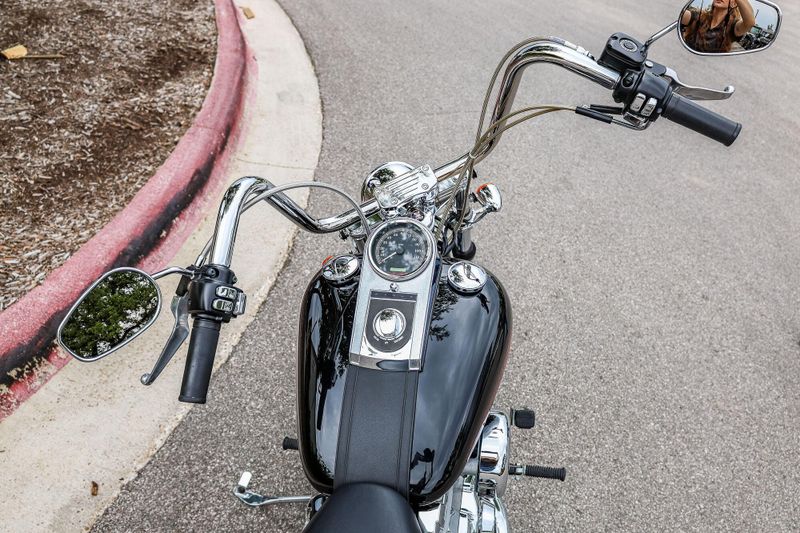 2004 HARLEY SOFTAIL STANDARD  BLACK Image 14