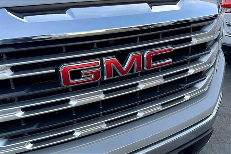 2024 GMC Sierra 1500 SLEImage 30