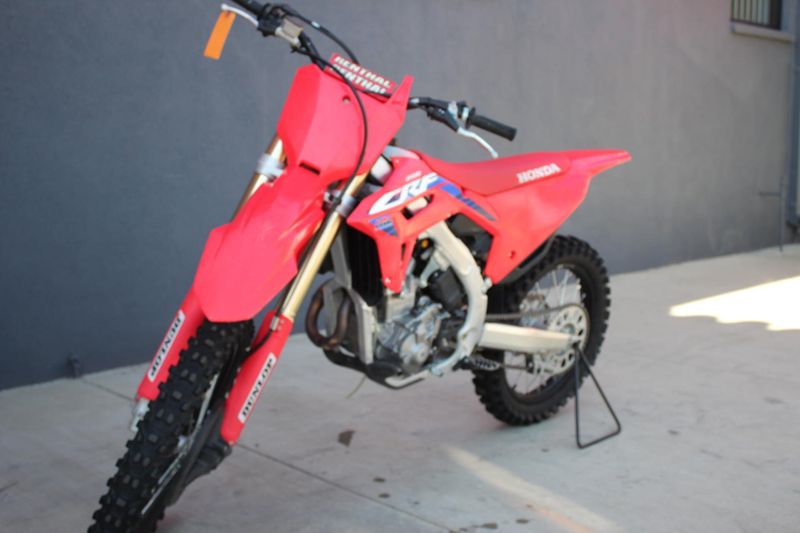 2024 Honda CRF250R Image 4