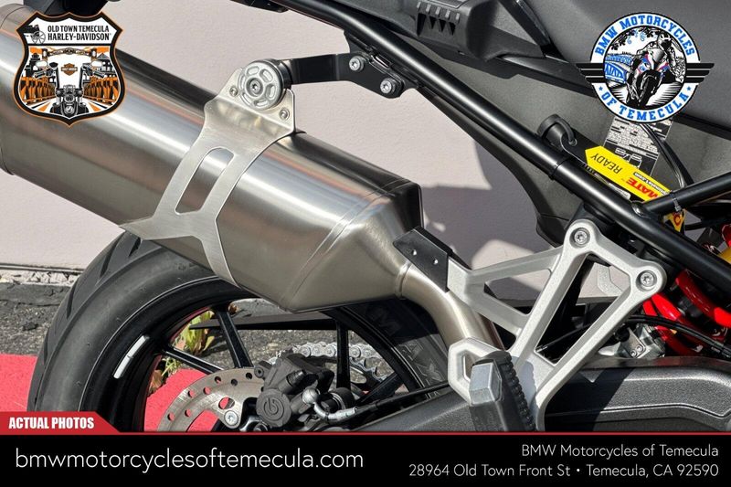 2026 BMW F 800 GSImage 12