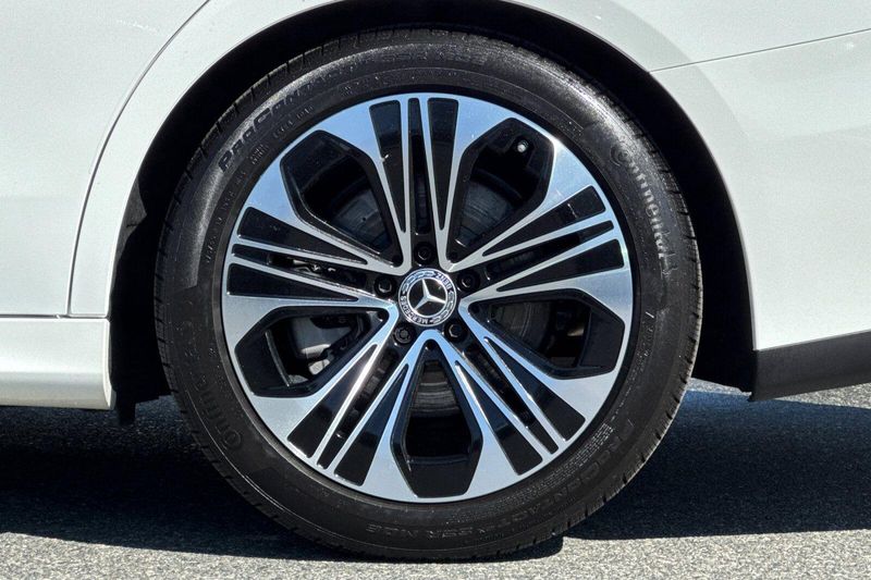 Used 2025 Mercedes-Benz E-Class E 350Image 32