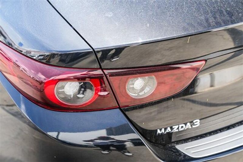 2022 Mazda Mazda3 SelectImage 9