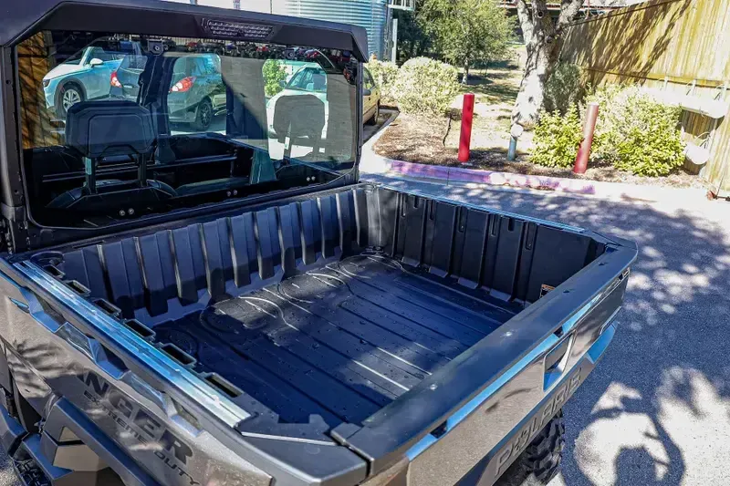 2025 Polaris RANGER CREW XD 1500 NORTHSTAR EDITION ULTIMATE TITANIUM METALLIC GLOSS Image 20