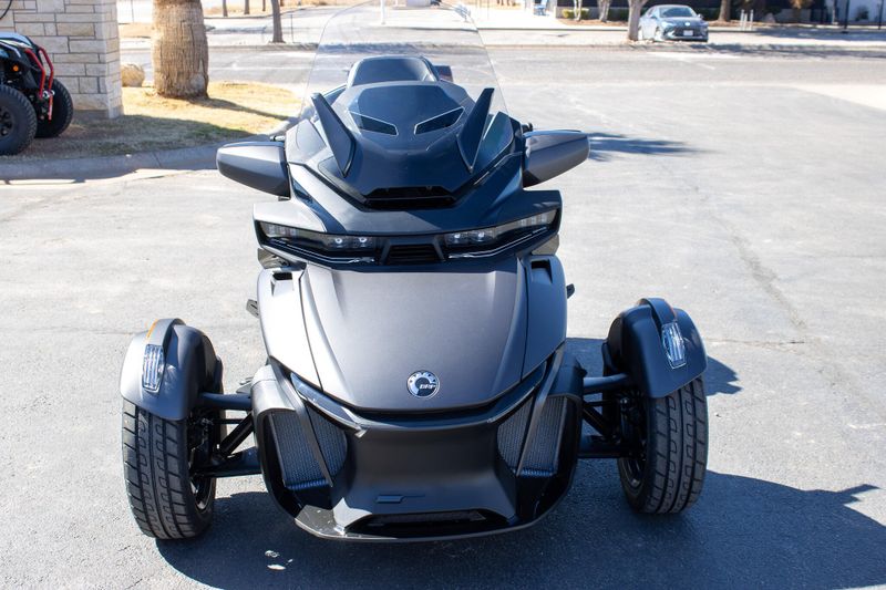 NEW 2026 CAN-AM SPYDER RT LIMITED Image 7