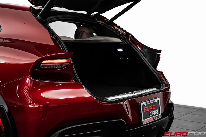 Used 2024 Ferrari Purosangue *SPECIAL FACTORY PAINT * PASSENGER DISPLAY*Image 20