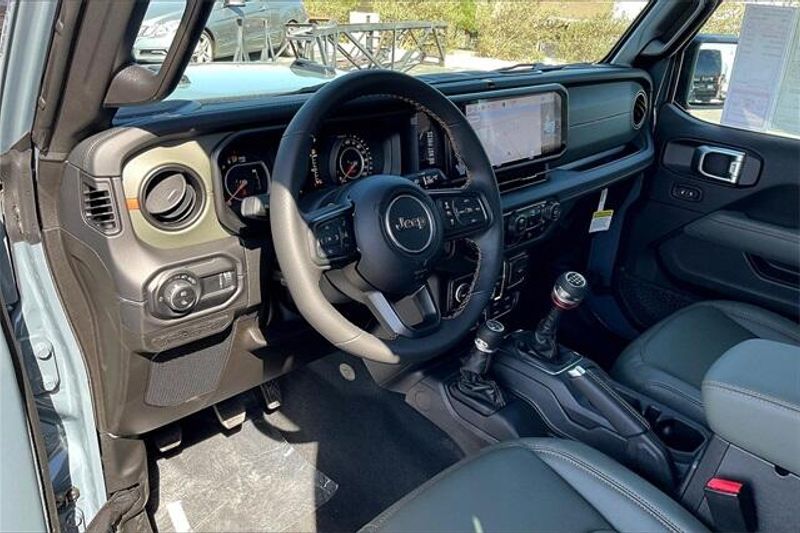 2024 Jeep Gladiator Mojave X 4x4Image 6