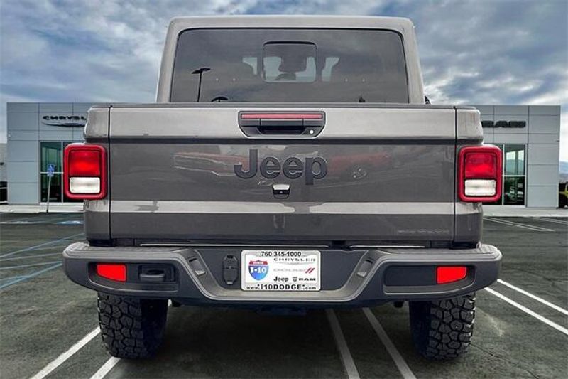 2025 Jeep Gladiator Big Bear 4x4Image 3