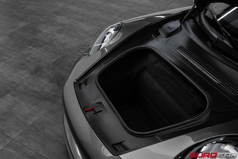 2024 Porsche 911 Carrera 4S *SPORTDESIGN PACK * SUNROOF*Image 10