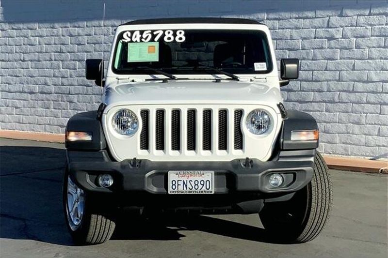 2018 Jeep Wrangler Unlimited Sport SImage 2