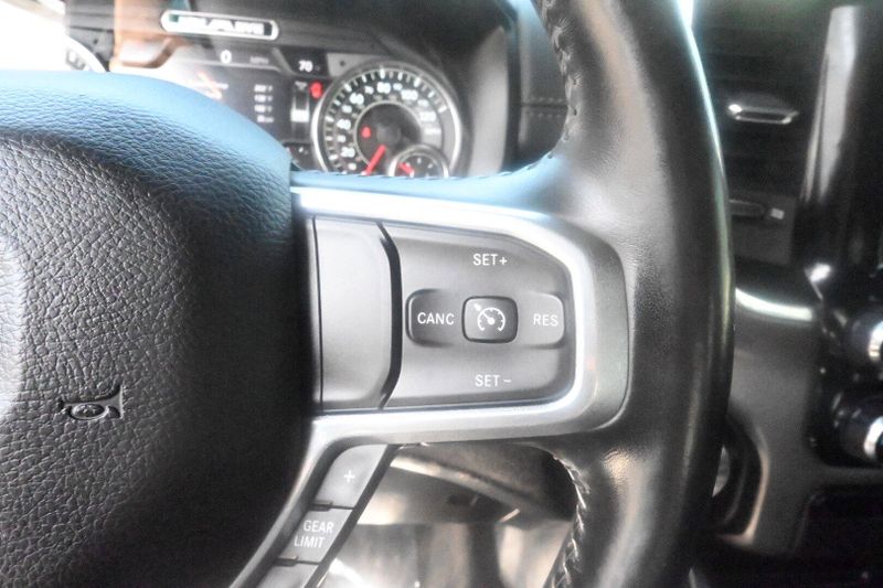 2021 RAM 1500 LaramieImage 22