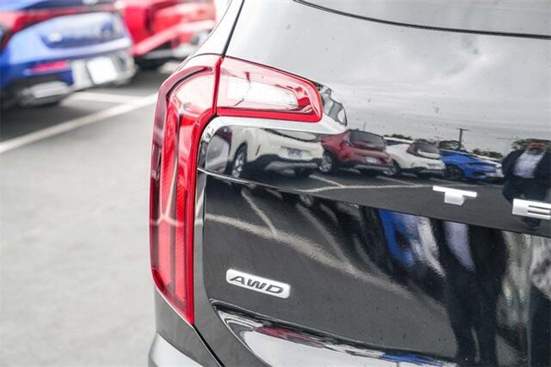 Used 2022 Kia Telluride LXImage 9