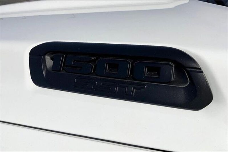 2025 RAM 1500 Tradesman Crew Cab 4x4 5