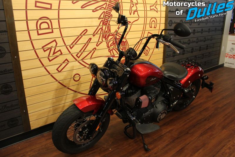 2022 Indian Motorcycle Chief Bobber Image 4
