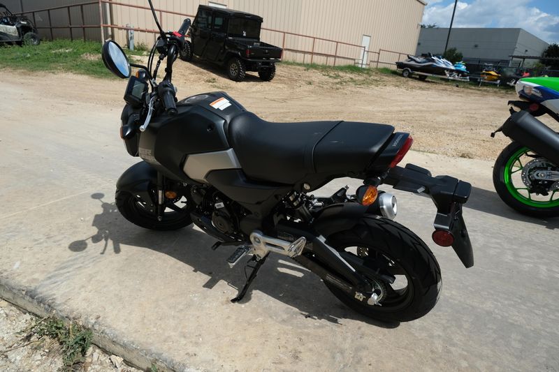 2025 Honda GROM SP MATTE BLACK METALLICImage 6