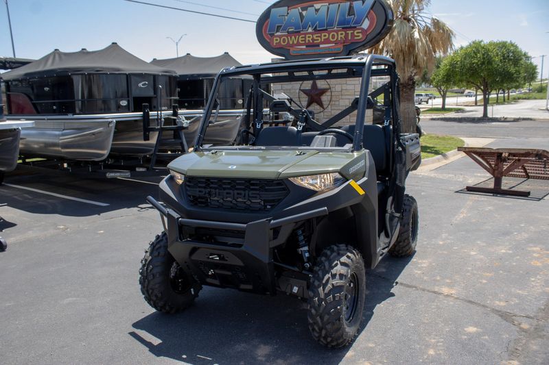 NEW 2026 POLARIS RANGER 1000 EPS Image 8