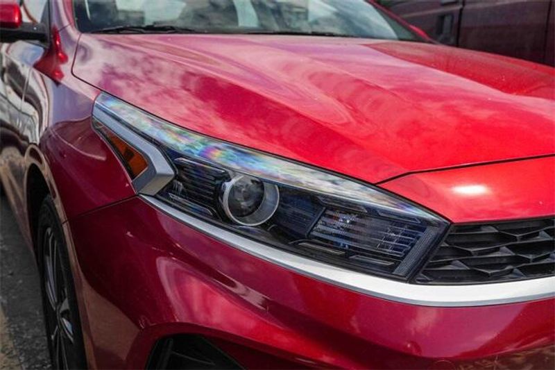 Used 2023 Kia Forte LXSImage 10